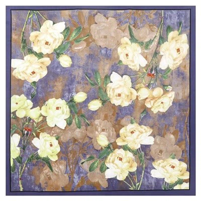 Pielāgotas zīda šalles ar dažādiem ziedu rakstiem